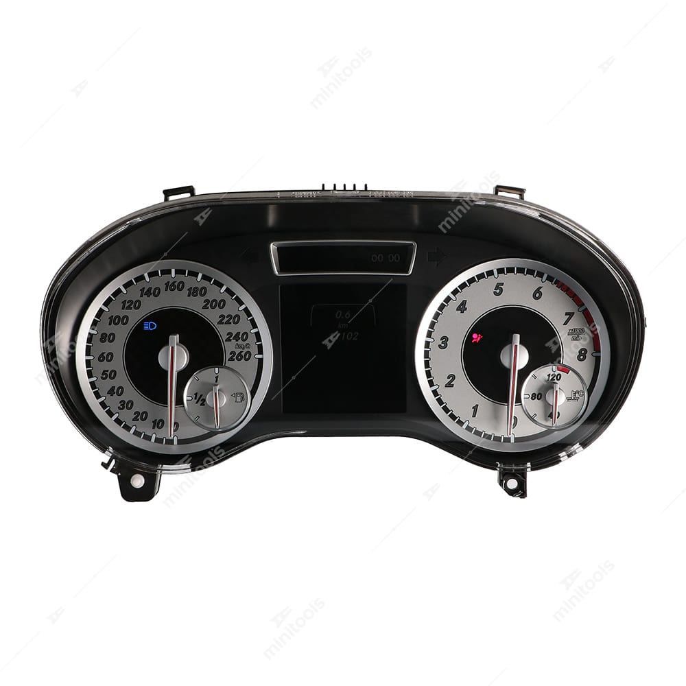 439_mercedes-a-class-w176-speedometer-kmh.jpg