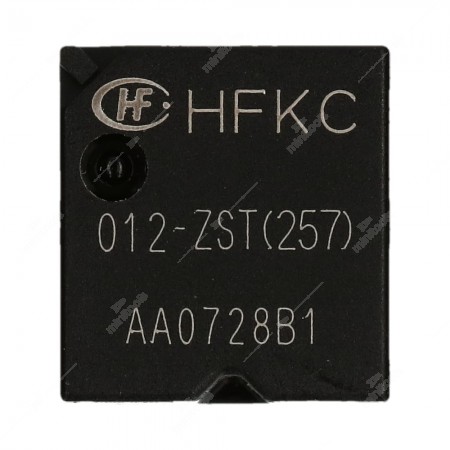 Relè HFKC 012-ZST per elettronica auto