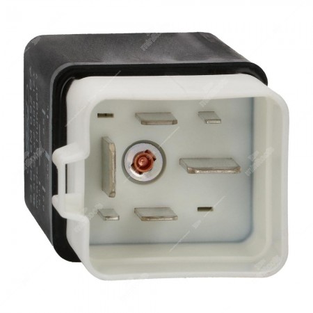 Stribel 899047000 relay for cars control units