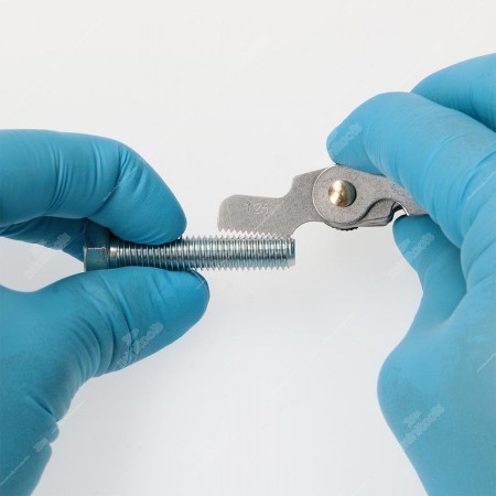 How to measure screws thread pitch